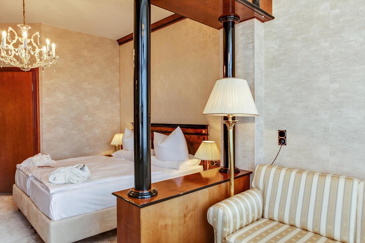 Seetelhotel Ahlbecker Hof Heringsdorf  Eksteriør billede A room at the hotel