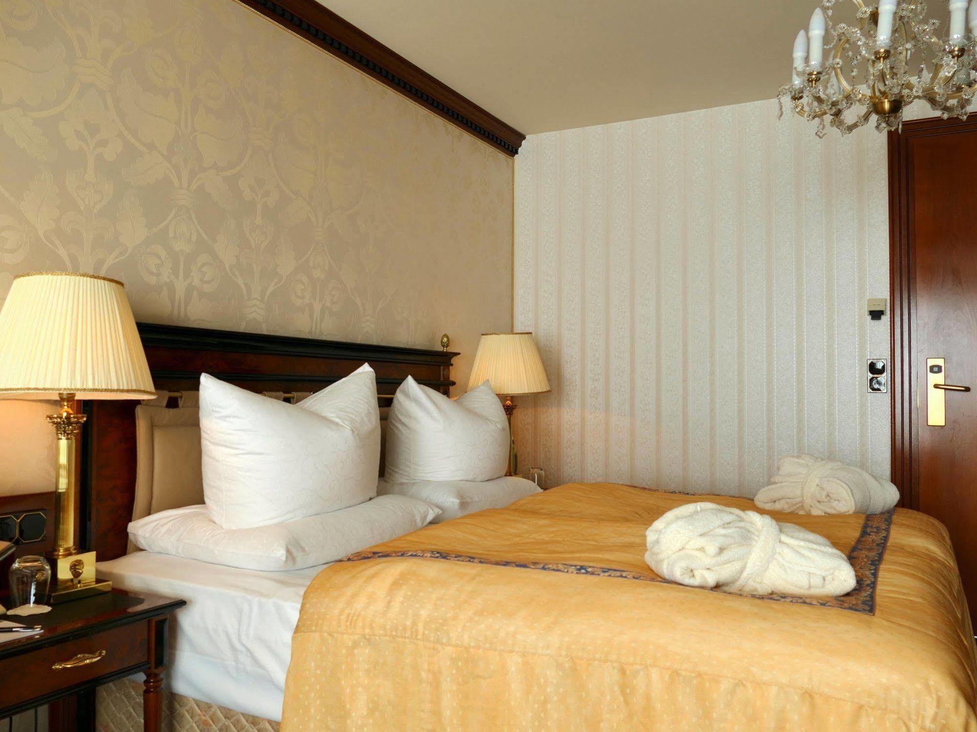 Seetelhotel Ahlbecker Hof Heringsdorf  Eksteriør billede A room at the hotel